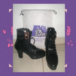 Heels Boots Dua Gesper dan Tali