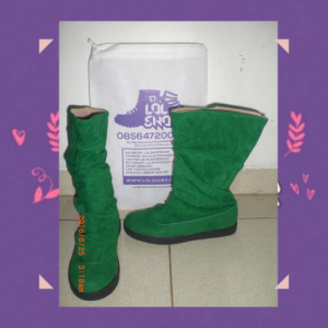 Boots Panjang Flat Tanpa Tali